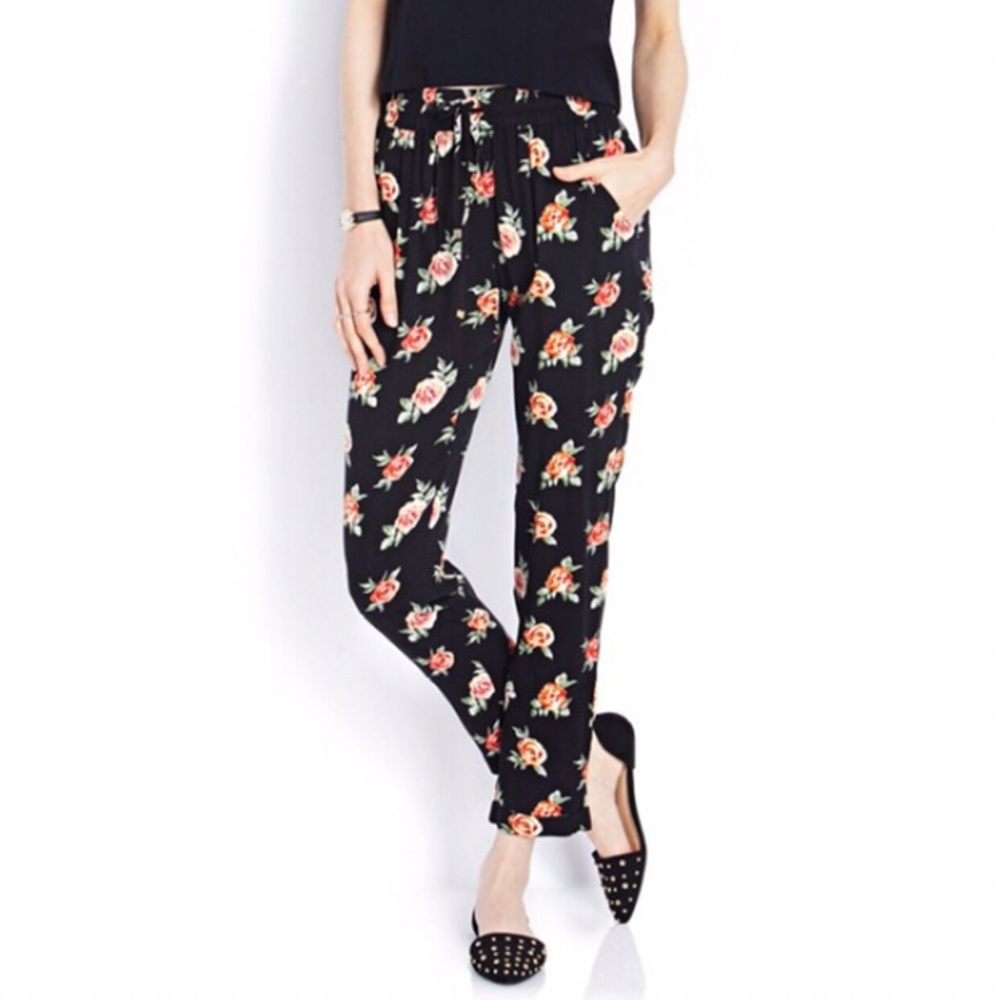 Forever 21 Tapered Woven Rose Print Trousers